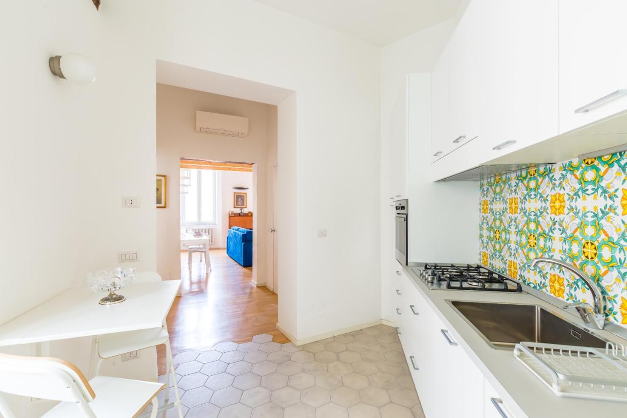 Nova Stylish House In Center By Napoliapartments Exterior photo